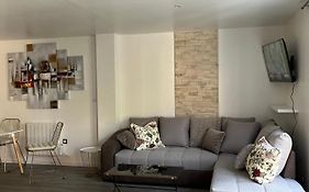 Superbe Appartement Au Bord Du Canal De St Quentin